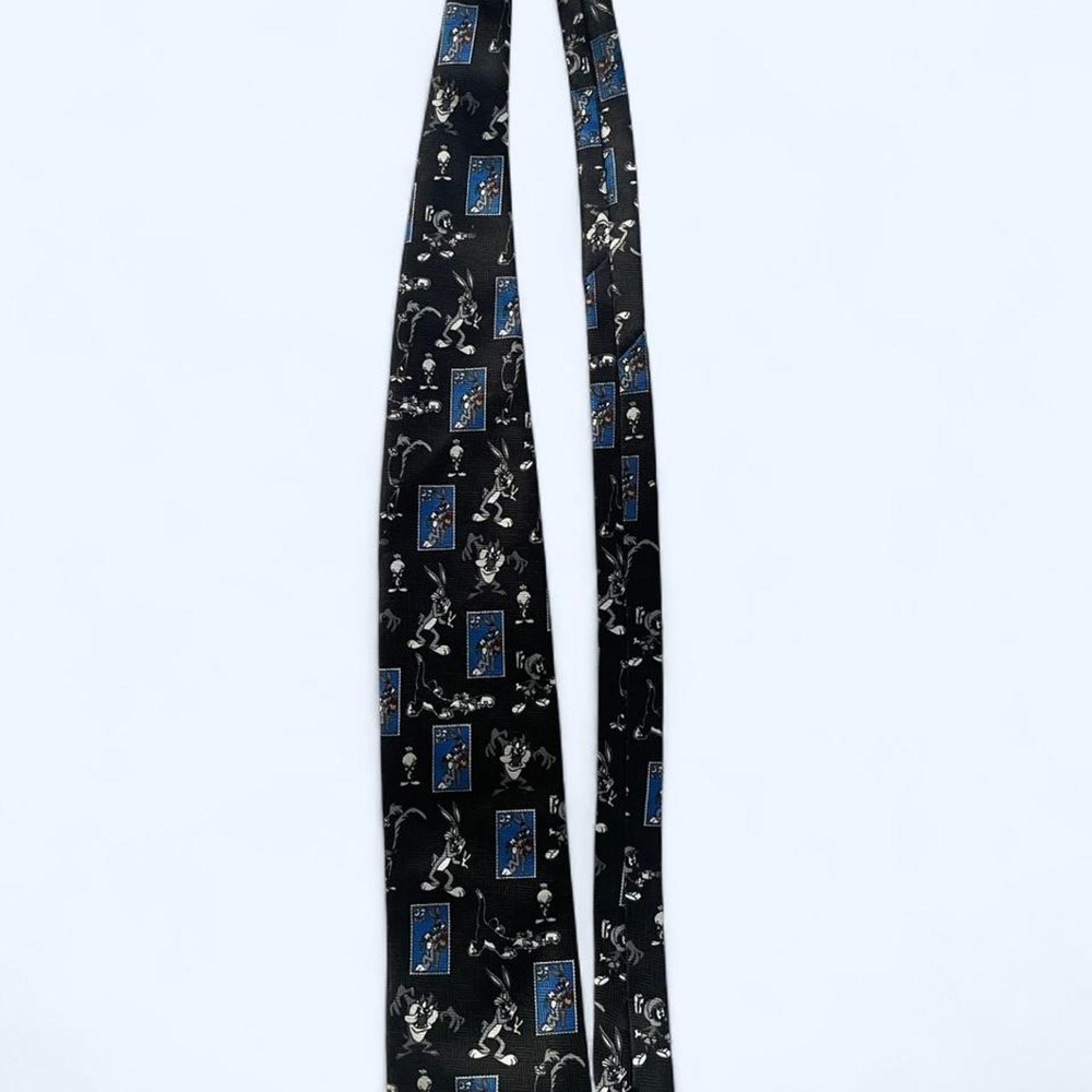 Looney Tunes 97 USPS Stamp Collection Bugs Bunny Tie Taz Marvin Tweetie Necktie